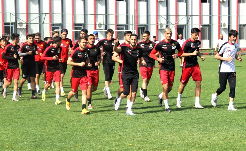 ES-ESTE MESAİ BAŞLIYOR
