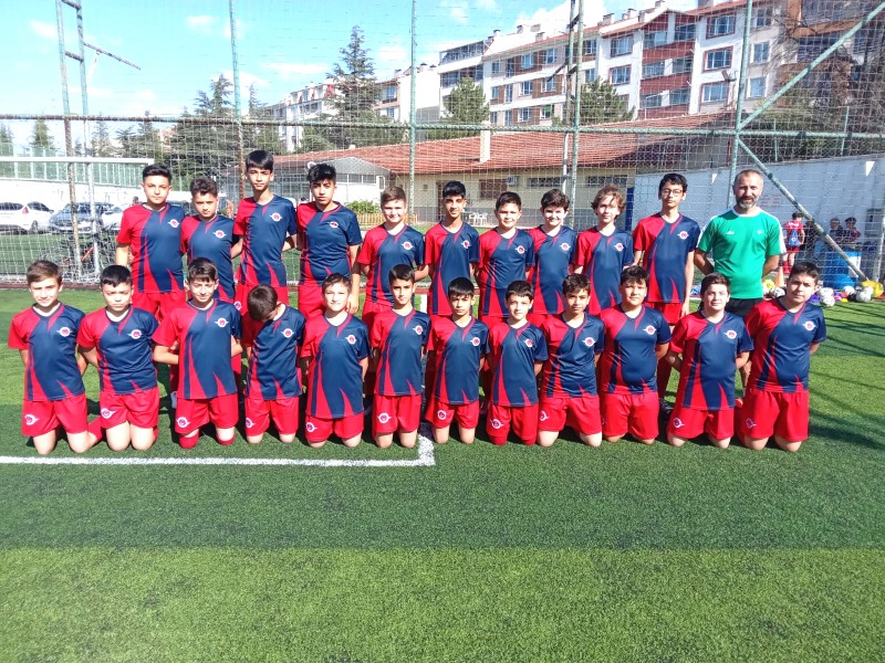 LOKOMOTİFİN FUTBOL AKADEMİSİ BAŞLADI