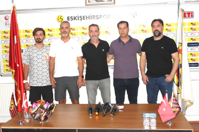 EKİBİ İLE BAŞLADI