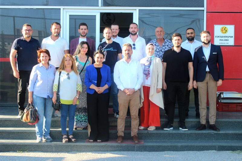 YÖNETİMİ ZİYARET ETTİLER