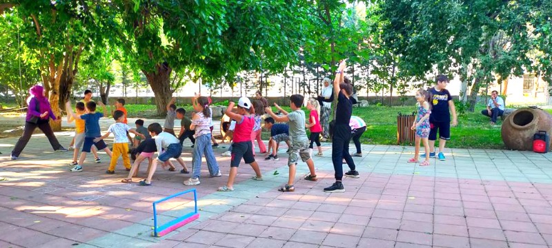 MİHAGAZİDE AİLE BOYU  SPOR SEVGİSİ YAŞANIYOR