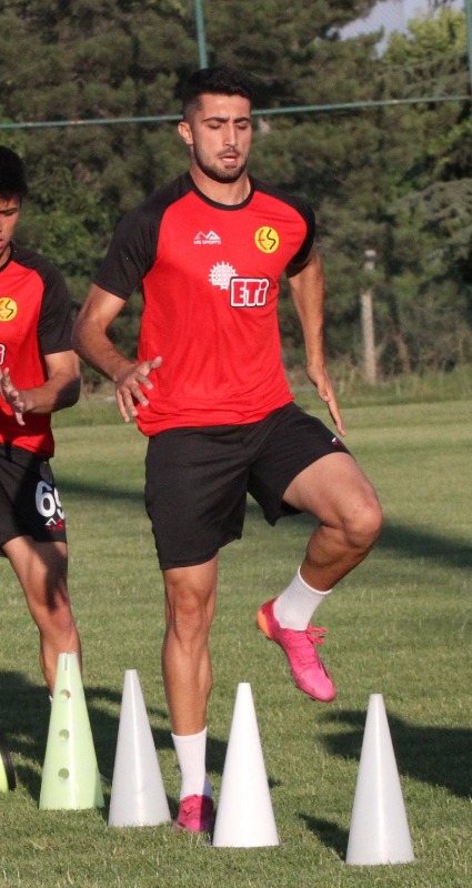 2 OYUNCUYA ALT YAPI SAHİP ÇIKTI