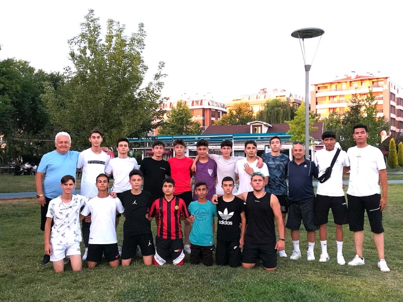 ÖNCÜSPOR GÜÇ DEPOLUYOR