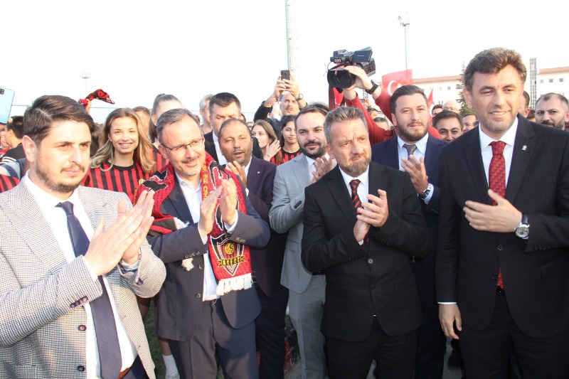 BİR AN ÖNCE TEMELİ ATMAK İSTİYORUZ
