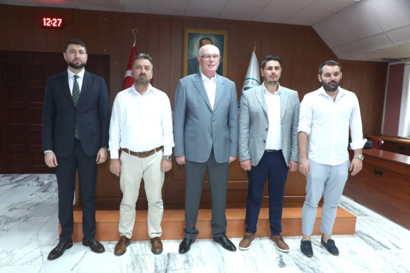 KAZIM BAŞKANI ES-ES İÇİN  KİMSE TARTIŞMASIN BİLE