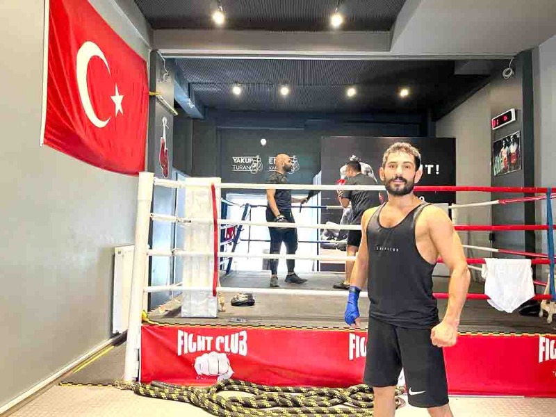 DÜNYA ŞAMPİYONLUĞUNU İSTİYOR