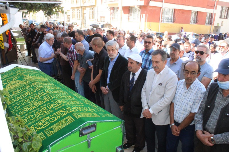 İBRAHİM AYDINEL TOPRAĞA VERİLDİ