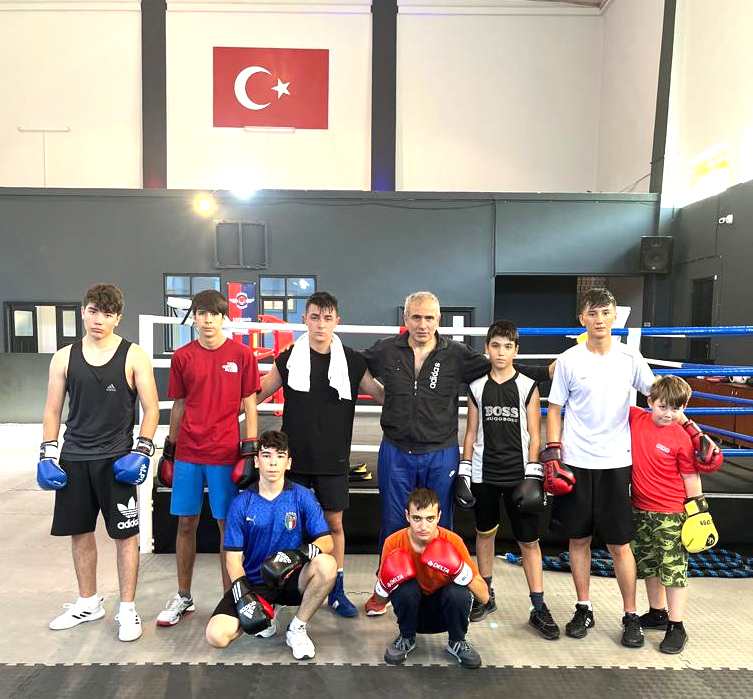 DEMİRSPORDA 7DEN 70E BOKS VAR