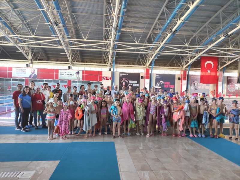 YÜZME BRANŞIDA KIŞ SEZONU İÇİN KAYIT VAKTİ