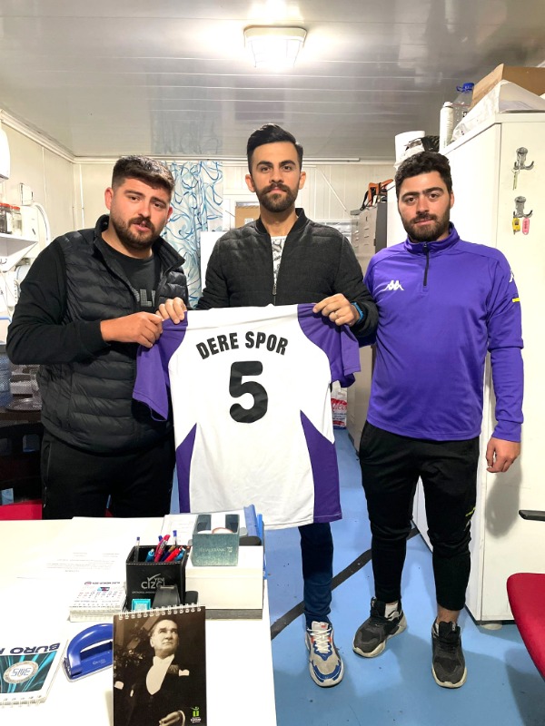 DERESPOR KADROSUNU GÜÇLENDİRDİ