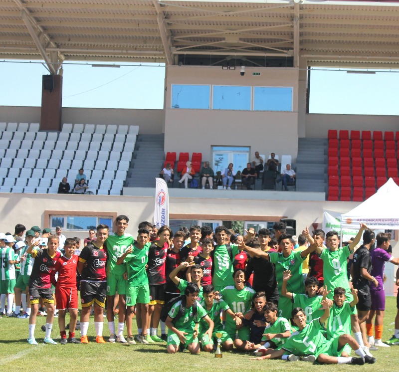 AFYONDA İLİMİZİ TEMSİL ETTİLER