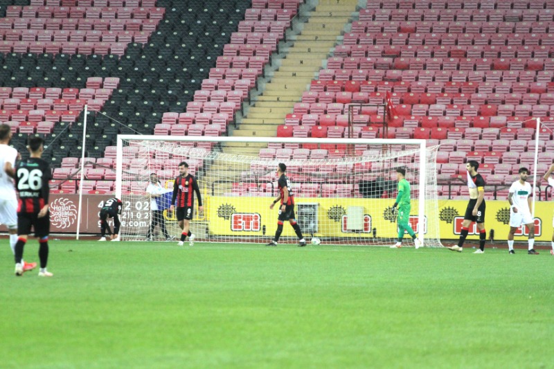 4 MAÇTA 11 GOL YEDİK
