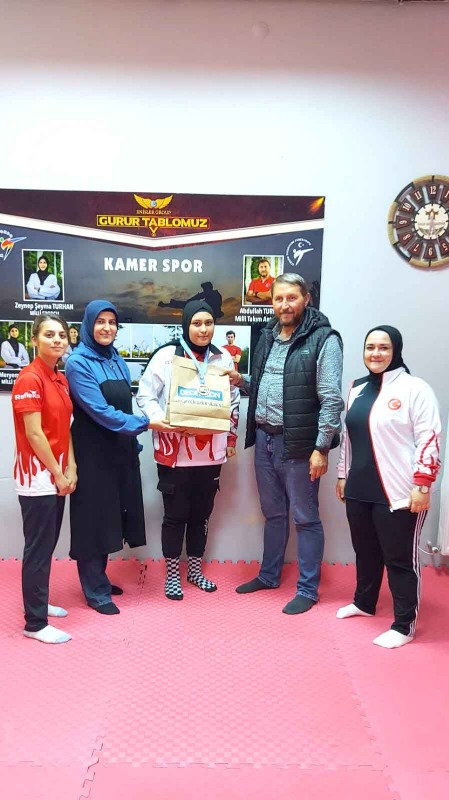NİSA NUR BALKAN ŞAMPİYONU