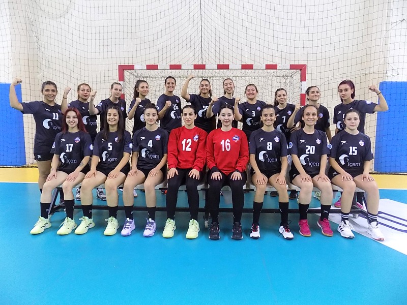ESKİŞEHİR HENTBOL PERDEYİ AÇIYOR
