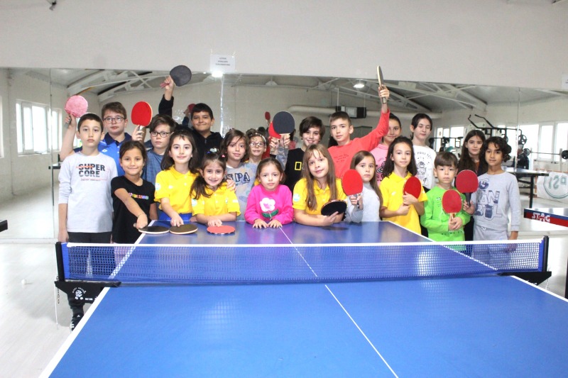 MASA TENİSİNDE  BENTSPOR FARKI