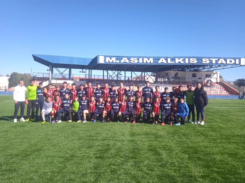 KÜTAHYA İLE ÖZEL MAÇ YAPTILAR