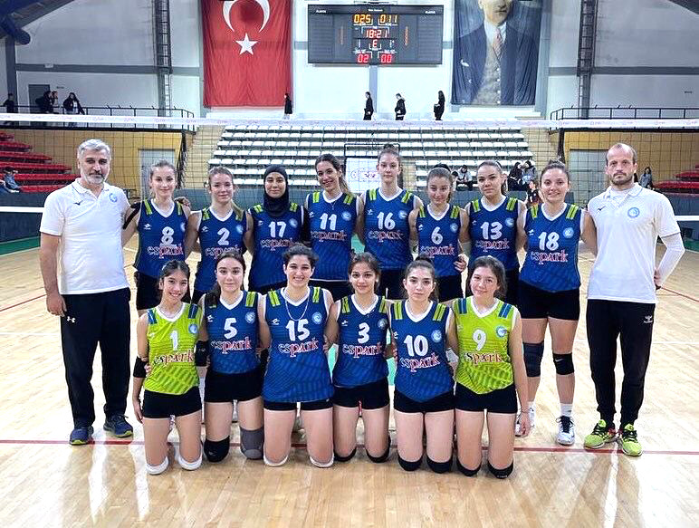 TEPEBAŞI GÖLCÜKÜ BEKLİYOR