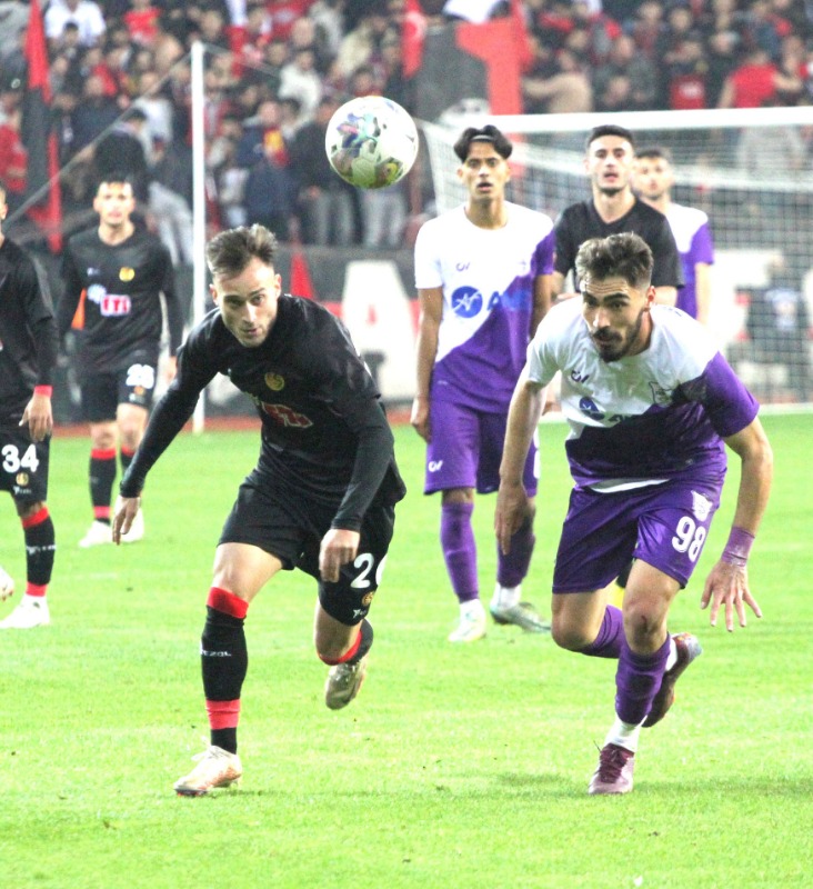 BERKAY TANIR   GOLLE DÖNDÜ