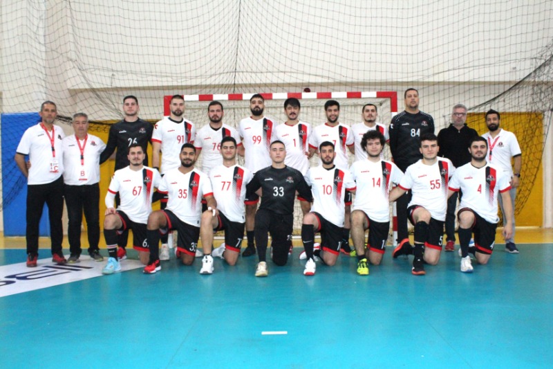 MİHALIÇÇIK SPOR TOTO ÖNÜNDE