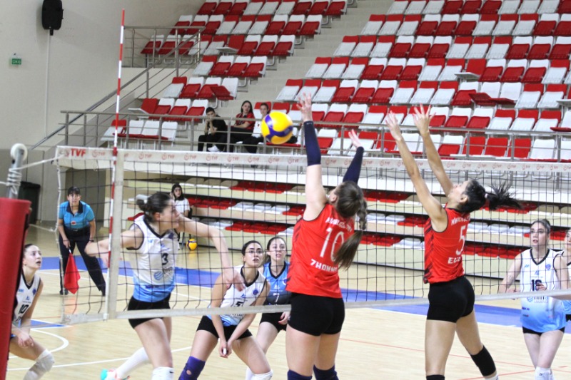 SULTANLAR DENEY YAPACAK