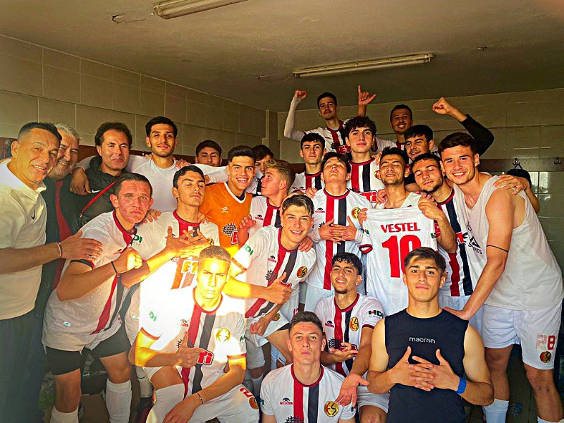 U19LAR YÜZÜMÜZÜ GÜLDÜRDÜ