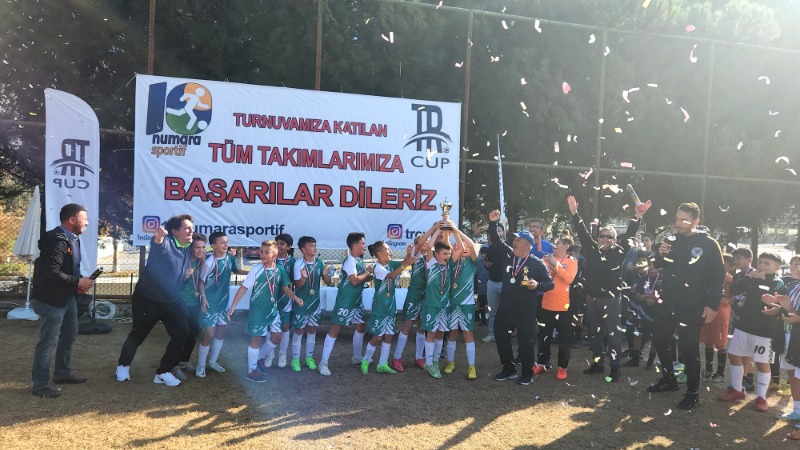 DSİ BENTSPOR ŞAMPİYON OLDU