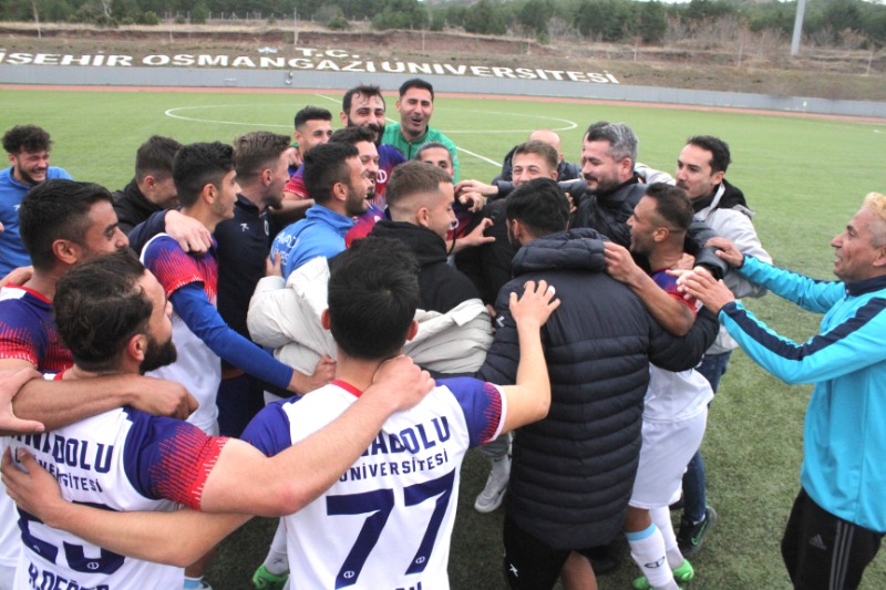 BU YOLUN SONU ŞAMPİYONLUK