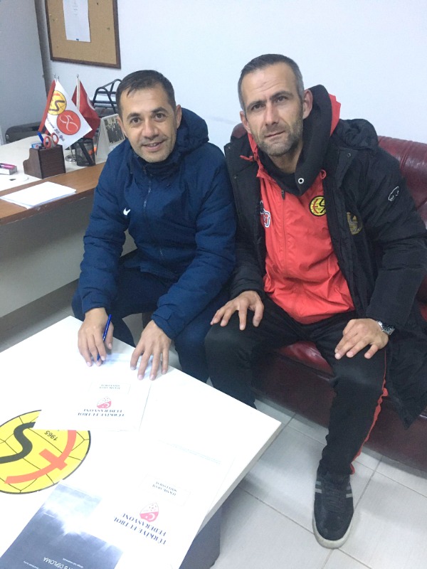 ESKİŞEHİRSPORUN U15LERİ  MUSTAFA GÜRGENE EMANET