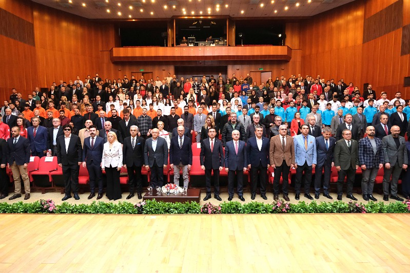 SPORUN MOTTALARI ÖDÜLLENDİRİLDİ