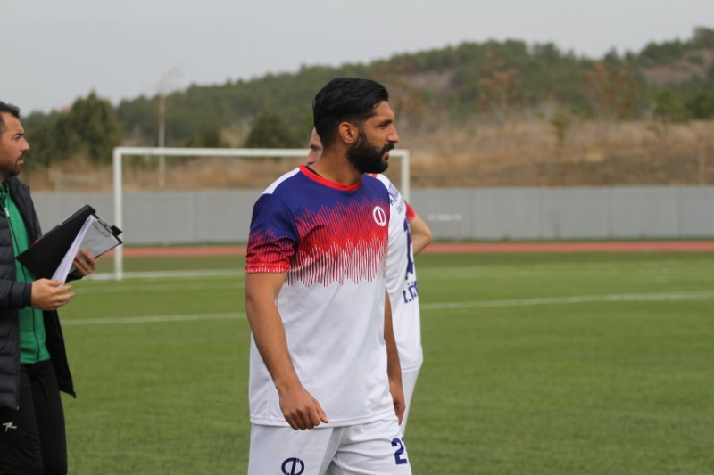 LİDER OLMAK ZOR