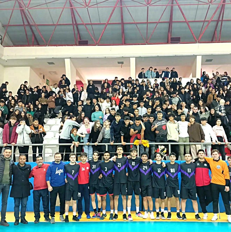 HOCA AHMED YESEVİ ANADOLU LİSESİ  VE EĞİTİMCİLER SPOR LİSESİ ŞAMPİYON