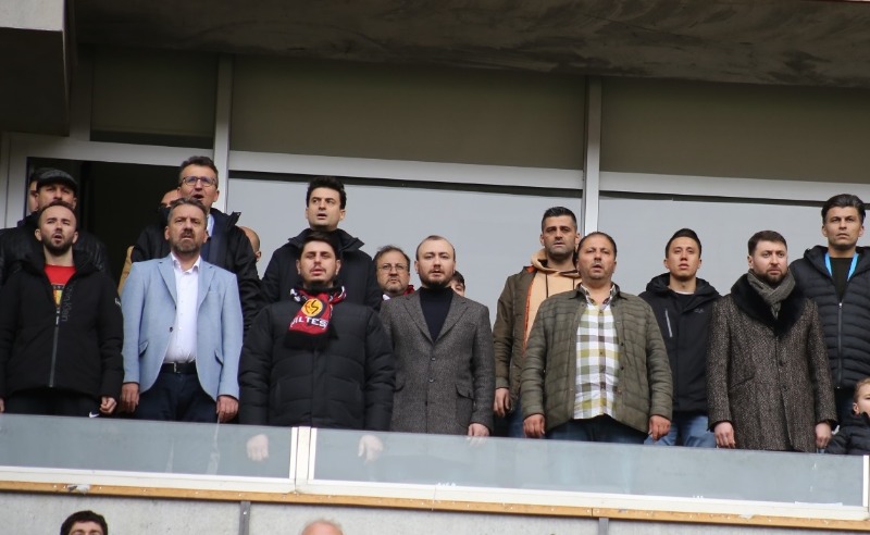 YÖNETİMDEN BEKLENEN KARAR