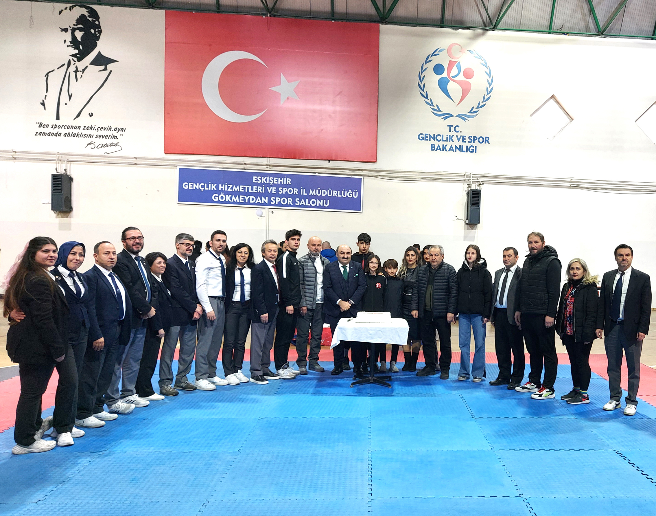 BAŞARIYI KUTLADILAR