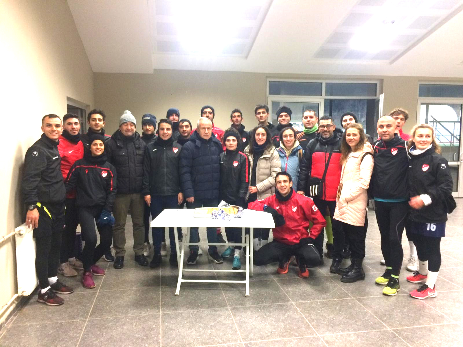HAKEMLERDE TATLI İDMAN