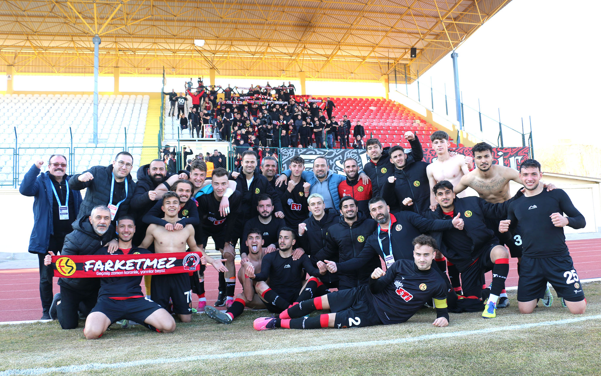 ES-ES BİTTİ DEMEDEN BİTMEZ (0-1)