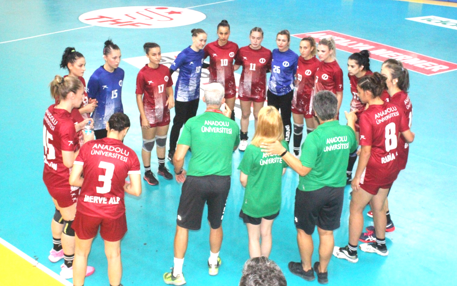 MELEKLER ÇIKIŞ ARIYOR