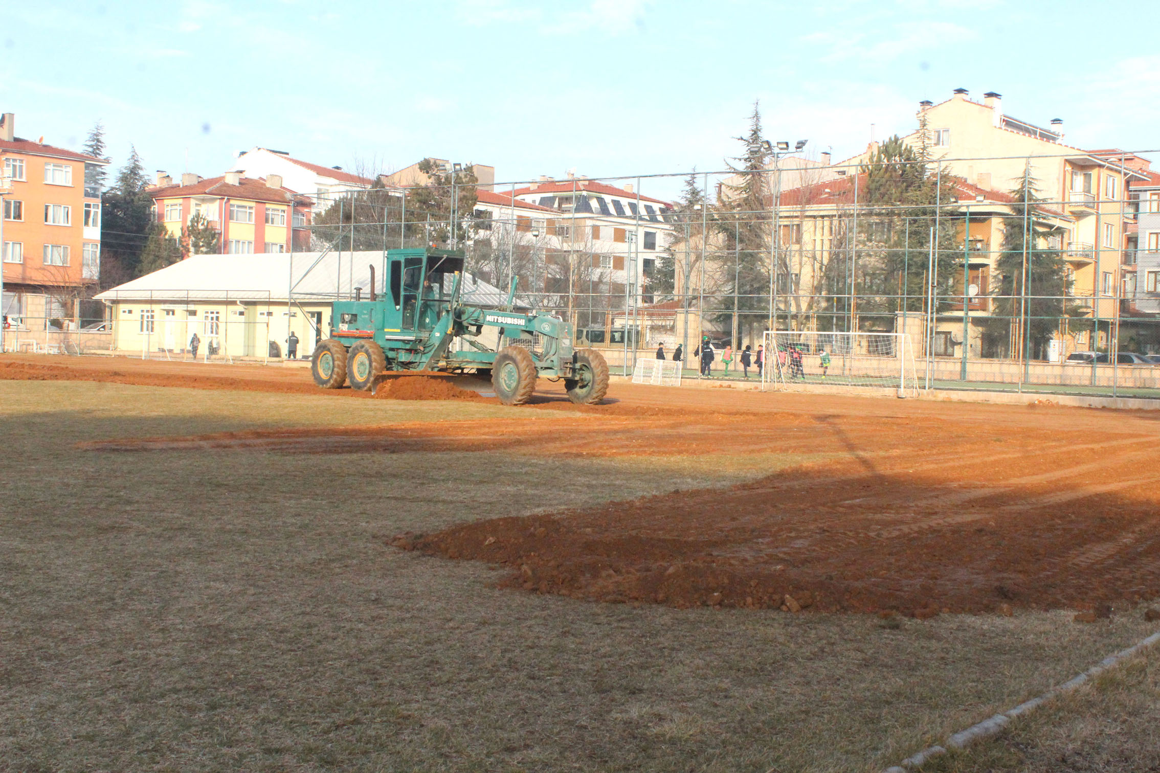 SAHA ELDEN GEÇİYOR