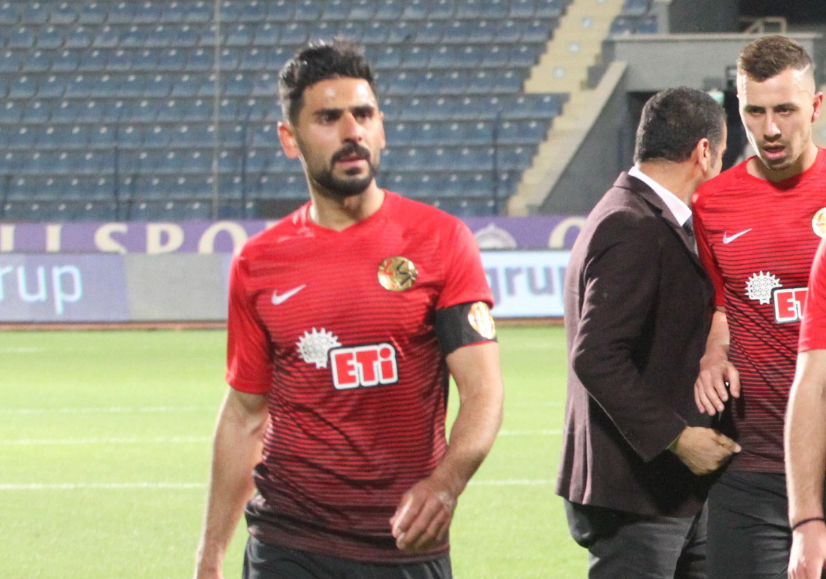 “YÖNETİM AYNI DÜŞÜNCEDE DEĞİL”