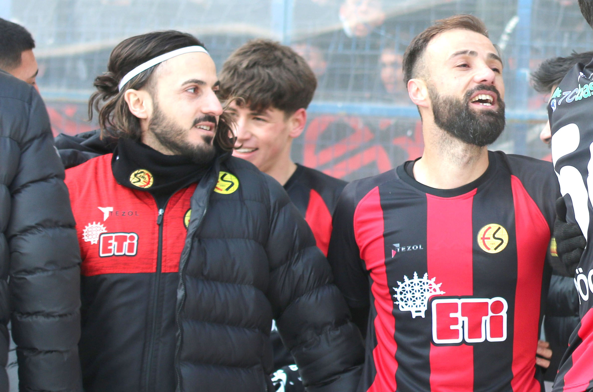 SERDAR’A TAM NOT İSMAİL HAZIR DEĞİL