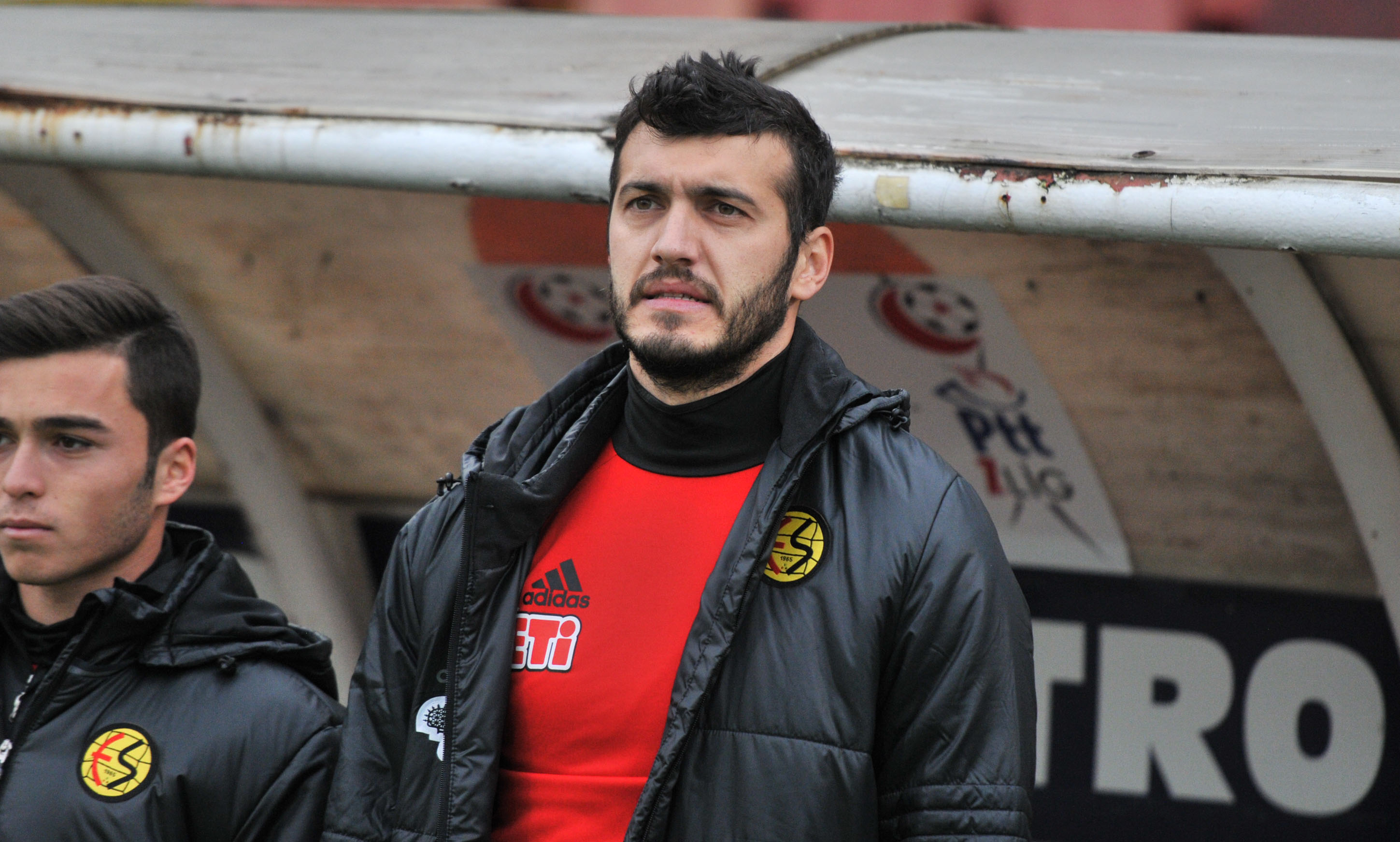 RESMİ İMZAYI ATTI