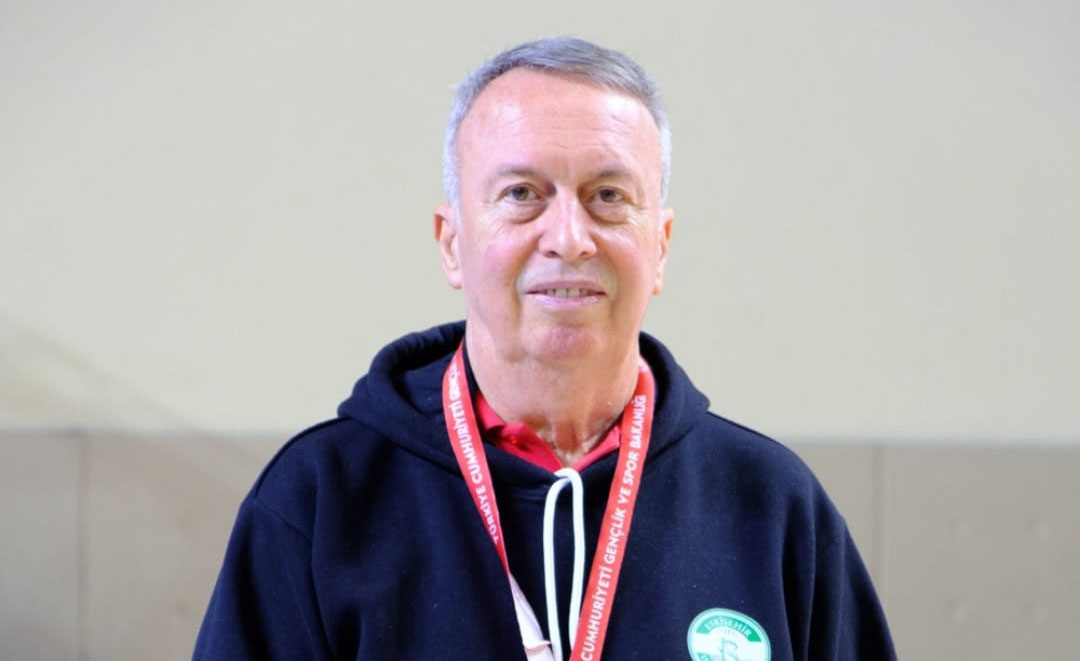 “VOLEYBOL CAMİASI SINIFTA KALDI”