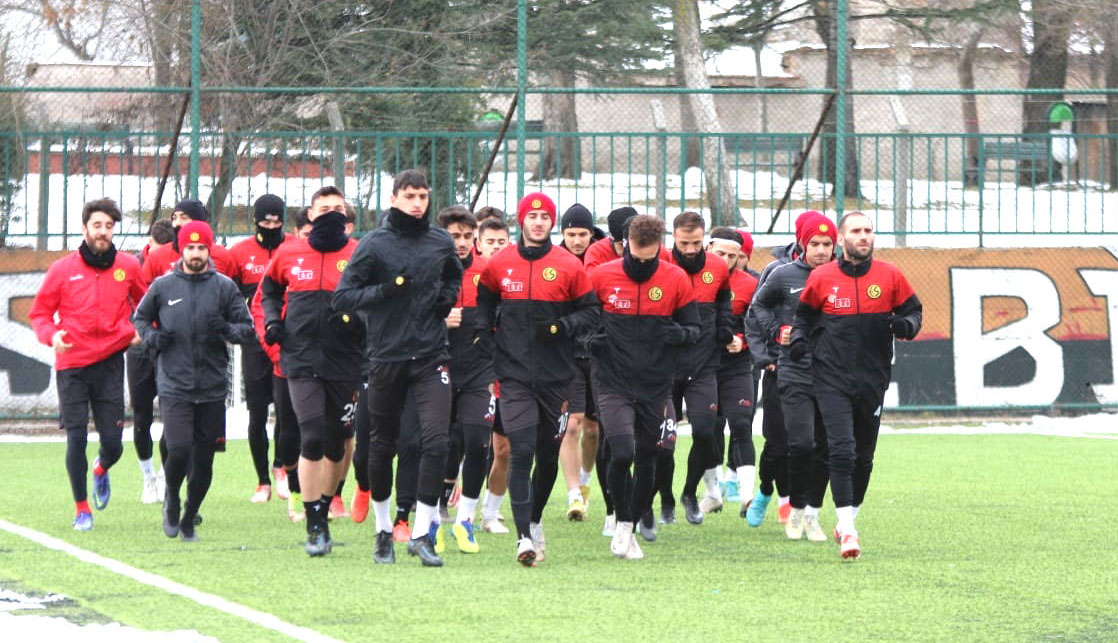 KARAR VERECEK