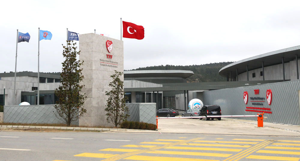 TFF LİGDEN ÇEKİLME KARARLARINI KABUL ETTİ