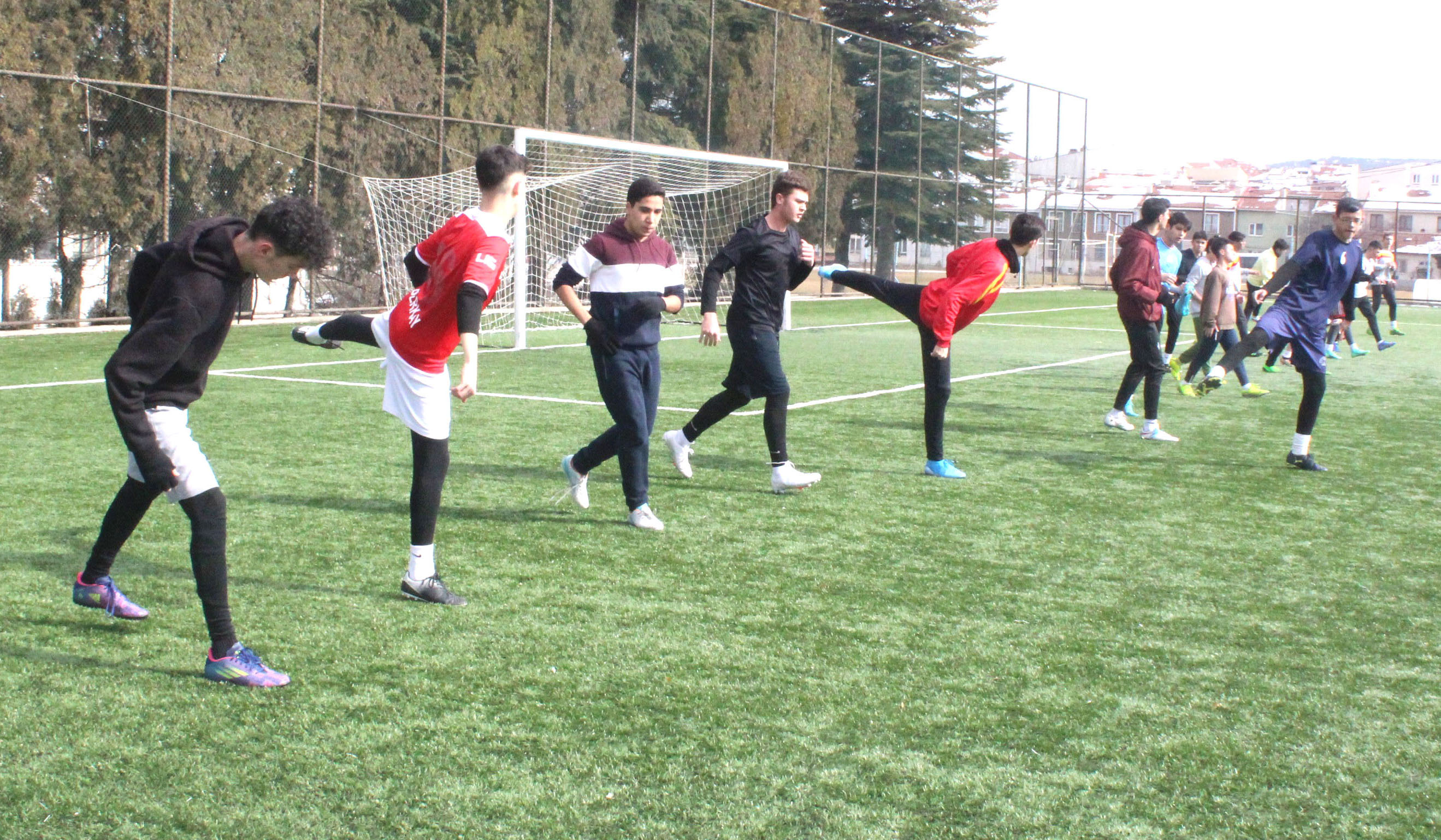 YENİKENTSPOR YENİ YAPILANMA İÇERİSİNDE