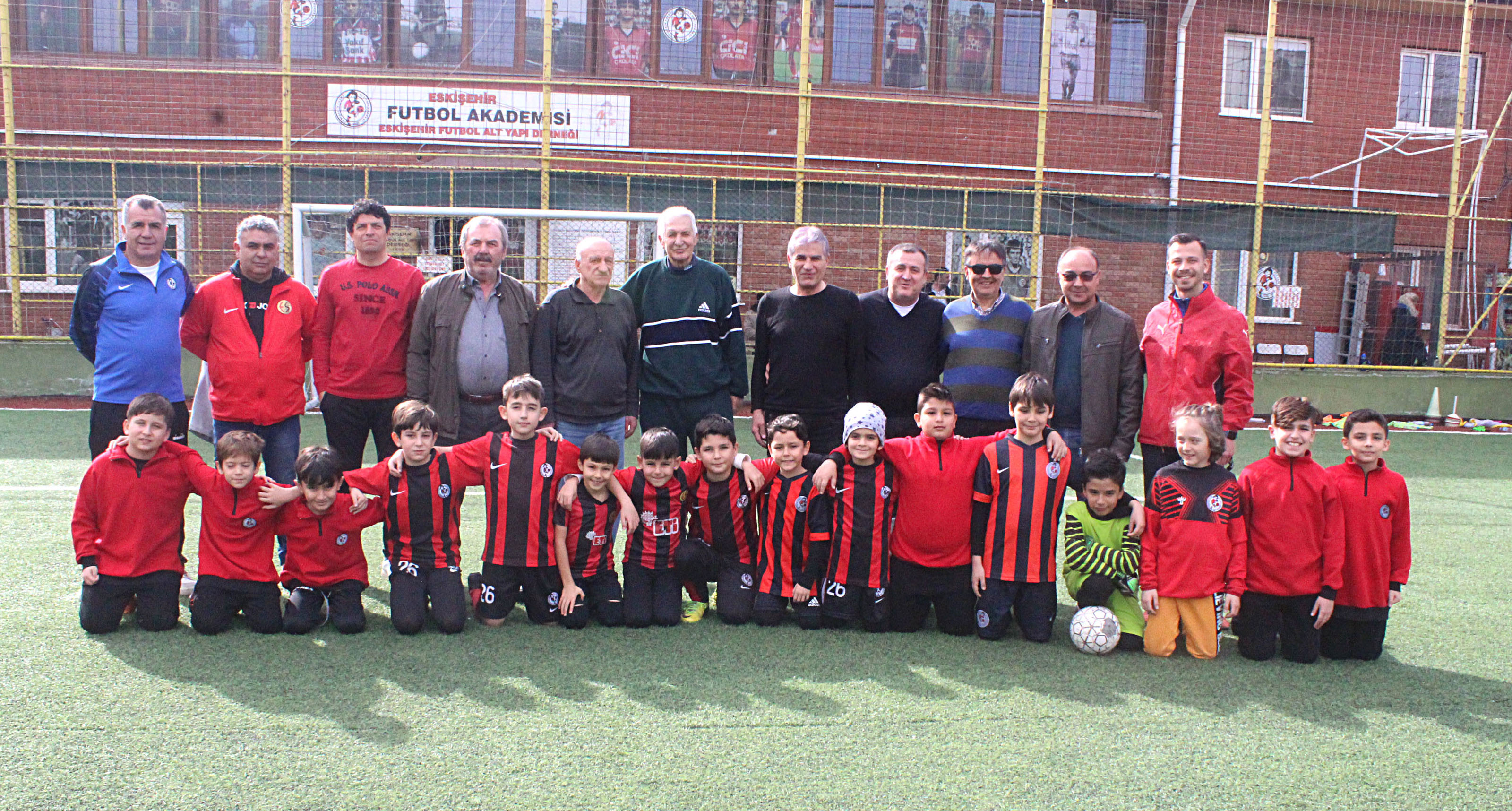 İSMAİL ARCA’DAN ALT YAPI DERNEĞİ’NE DESTEK GELDİ