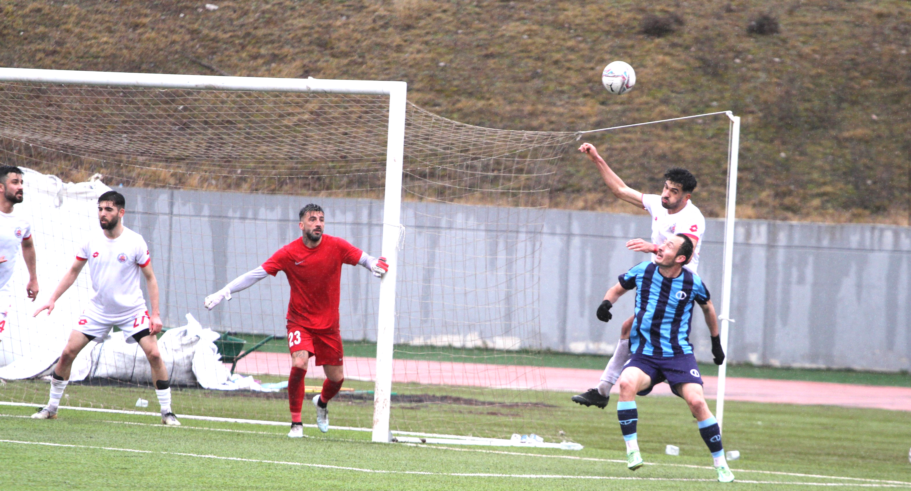 LİDER FARKINI ORTAYA KOYACAK