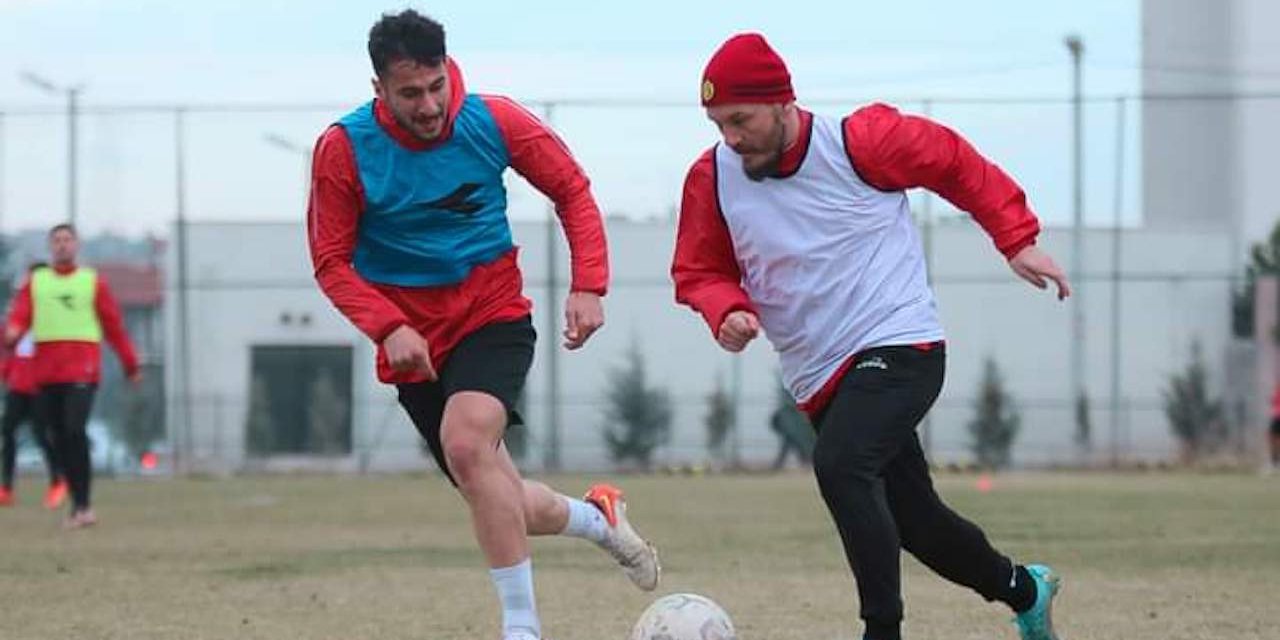 ESKİŞEHİRSPOR'DA MESAİ BAŞLADI