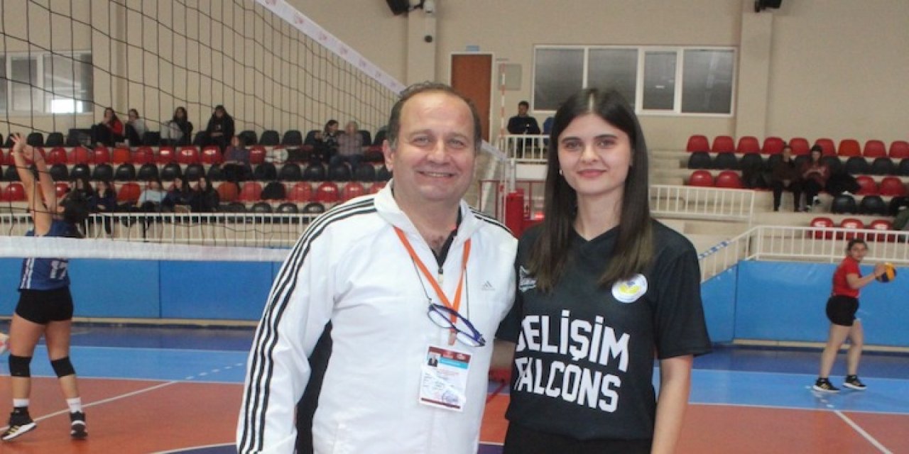 ÖĞRENCİSİYLE RAKİP OLDU