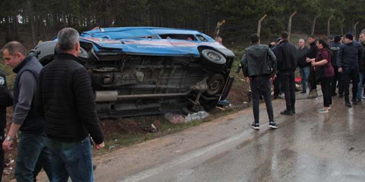 Eskişehir'de feci kaza: Çok sayıda yaralı jandarma personeli var!