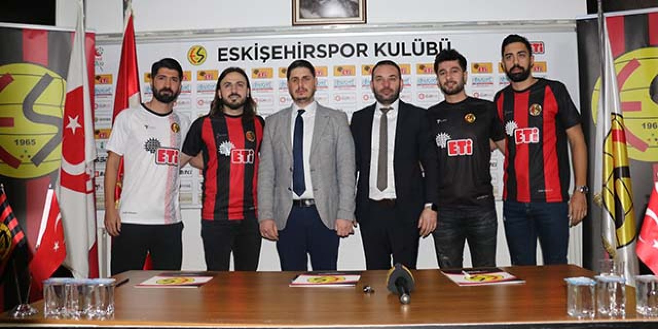Yönetimden gece toplantısı: Kaldırın başınızı